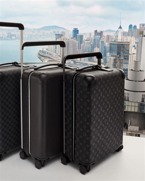 louis vuitton suitcase black